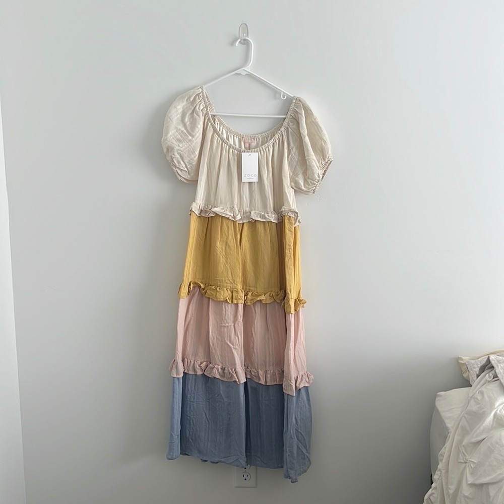 Midi boutique dress